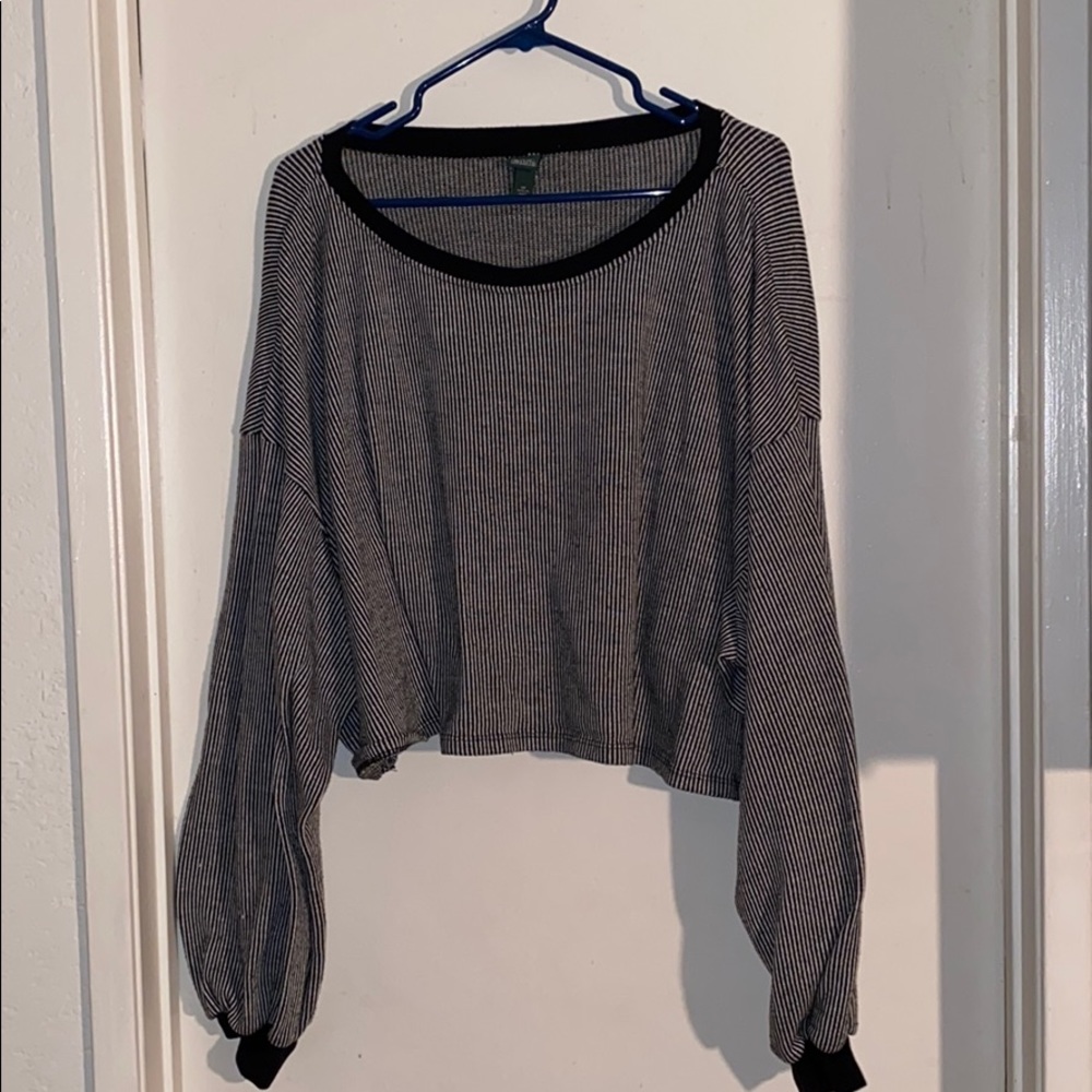 Long Sleeve Crop Top